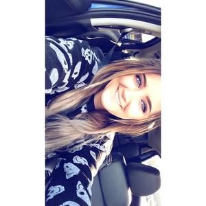 Meet your Posher, Jillian